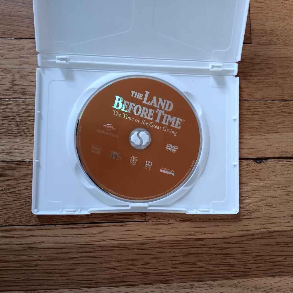 The Land Before Time DVD Set - Picture 4 of 6
